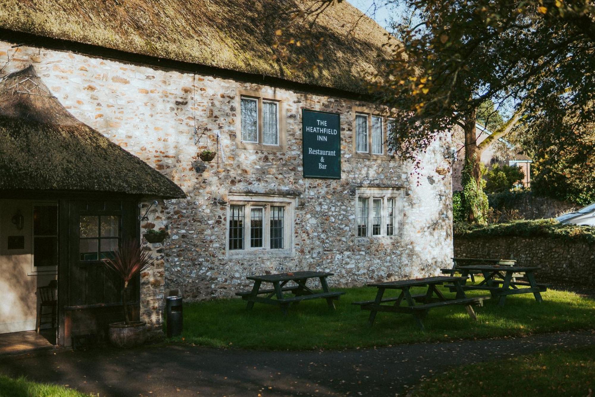 The Heathfield Inn Хонитън Екстериор снимка