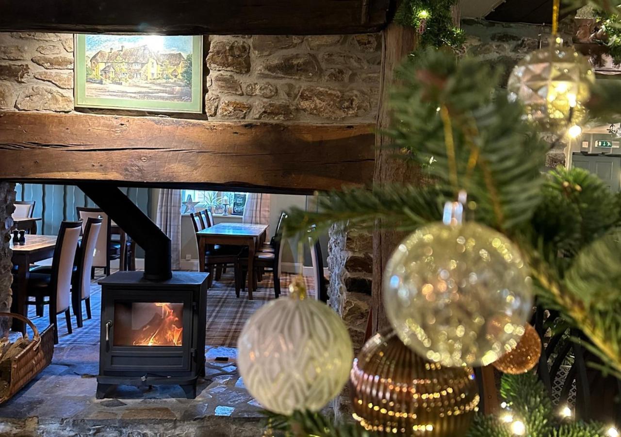 The Heathfield Inn Хонитън Екстериор снимка