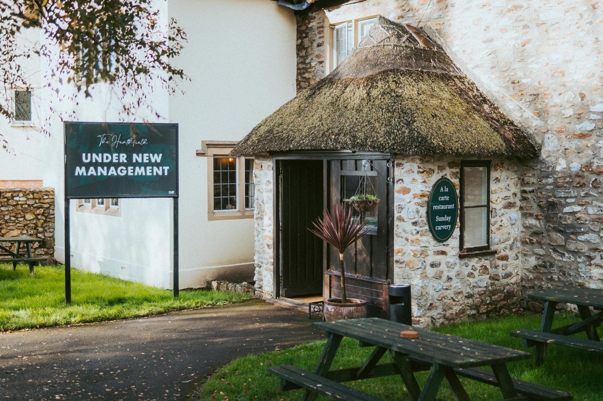 The Heathfield Inn Хонитън Екстериор снимка